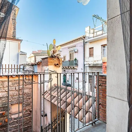 Apartment Castello Ursino - With Balcony Catania